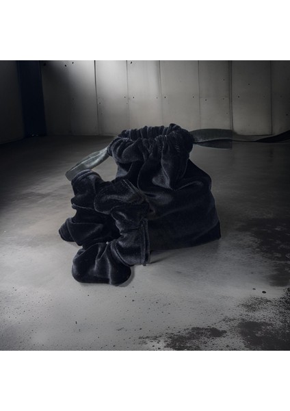 Siyah Organizer Toka, Şık ve Kullanışlı Saç Aksesuarı, Pratik Düzen Sağlayıcı