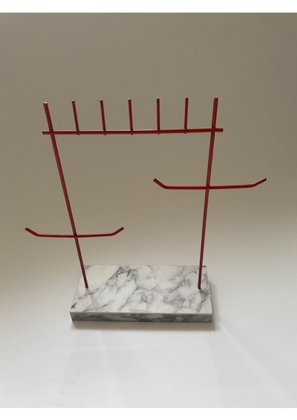 Kırmızı Beyaz Takı Düzenleyici Standı, Şık ve Kullanışlı Dekorasyon Aksesuarı