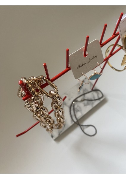 Kırmızı Beyaz Takı Düzenleyici Standı, Şık ve Kullanışlı Dekorasyon Aksesuarı indirimleri