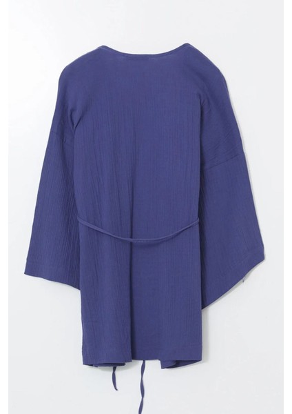 Kadın Modern Rahat Kesim Kuşaklı Hafif Kumaş Kimono – Şık ve Zamansız Tasarım indirimleri