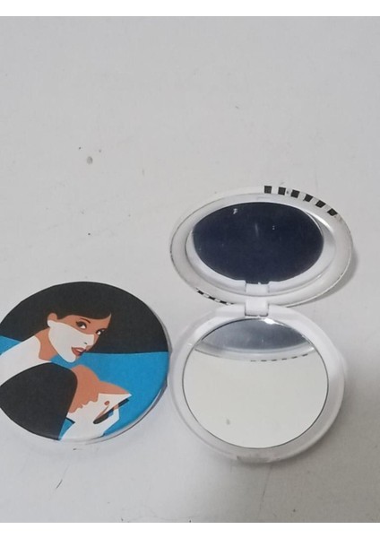 Şık Yuvarlak Emniyetli Çift Aynalı Mini Makyaj Aynası Beyaz