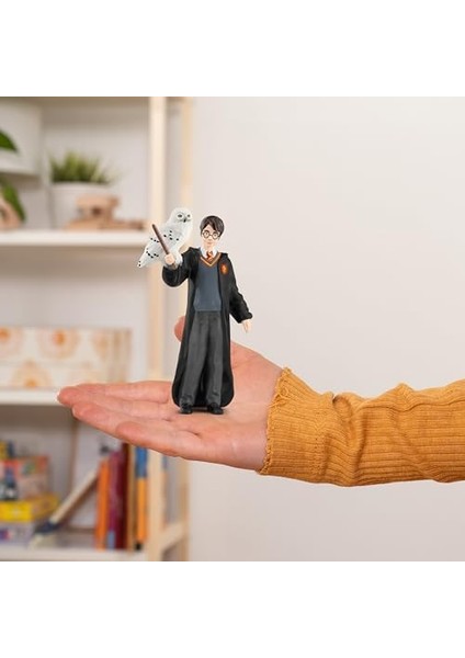 Harry Potter Büyücü Dünyası 2 Parçalı Set Harry Potter ve Hedwig Koleksiyonluk Figürler 6 Yaş ve Üzeri Çocuklar Için fiyatları
