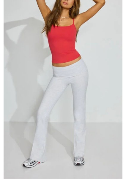 Ince Askılı Yumuşak Dokulu Esnek Atlet indirimleri