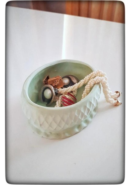 El Yapımı Yeşil Dekoratif Beton Makyaj ve Takı Organizeri