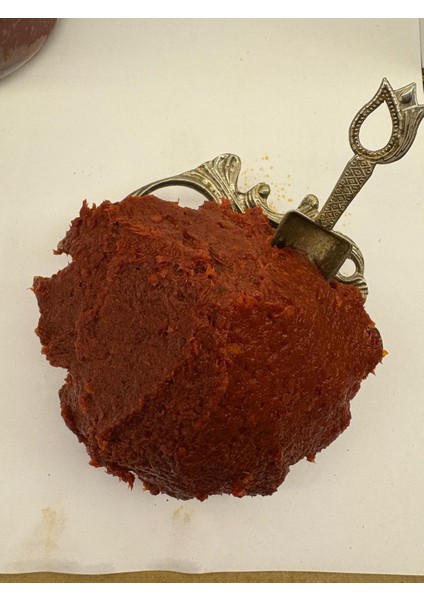 Güneş Kurusu Tatlı Biber Salça 1 kg fiyatları