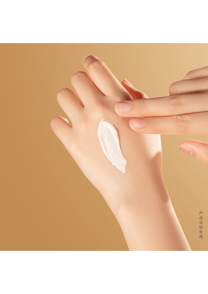 Bb Etkili Krem - Lekelere Veda, Işıltıya Merhaba fırsatları