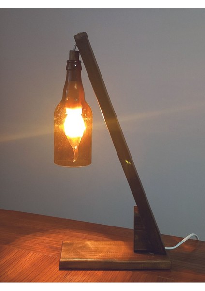 Şişe Şeklinde Dekoratif Masa Lambası, Nostaljik ve Sıcak Aydınlatma Atmosferi
