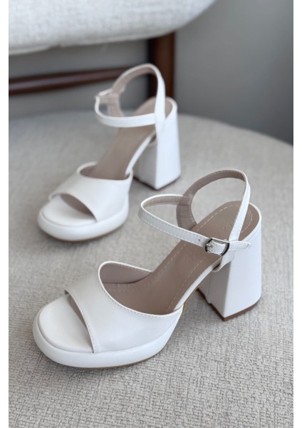 Kadın Andre Platformlu Topuklu Ayakkabı - Beyaz modelleri