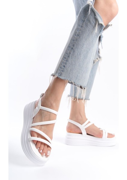 Elsa Ince Tokalı Şerit Detaylı Ortopedik Taban Kadın Sandalet Bt Beyaz fırsatları