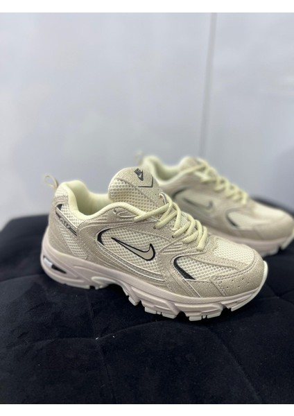 5300 Günlük Rahat Kadın Erkek Yazlık Yürüyüş Ayakkabısı