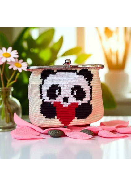 El Örgüsü Panda Işlemeli Küçük Kadın Çanta