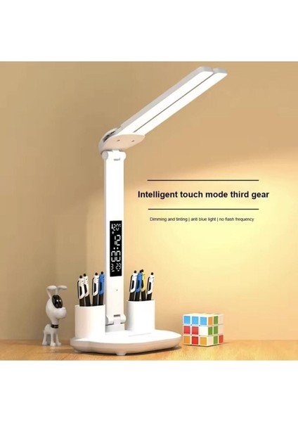Beyaz Masa Lambası, Dokunmatik, Saatli ve Kalemlikli Tasarım ile Fonksiyonel Kullanım indirimleri