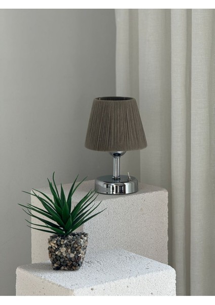 Şık Gri Kadife ve Süet Kablosuz Masa Lambası, Modern ve Zarif Tasarım fiyatları