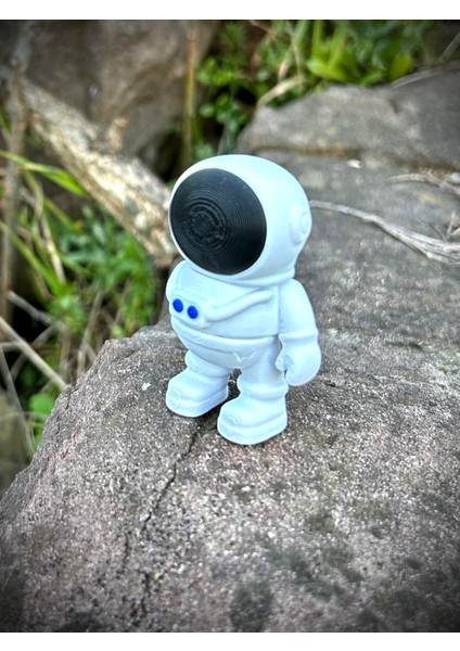 Astronot Oyuncak - Yıldızların Cesur Kaşifi!🧑‍🚀🚀🌌 3D Hareketli Organik Model - Orta Boy