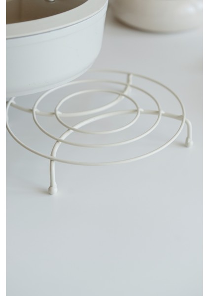 Yuvarlak Metal Krem Nihale (19CM)