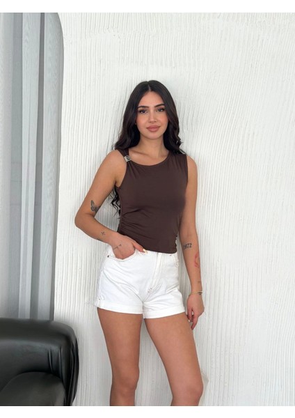 Osy Modal Yumuşak Dokulu Kumaş Bisiklet Yaka Sıfır Kol Bluz Omuz Toka Aksesuar Detaylı - Kahverengi modelleri