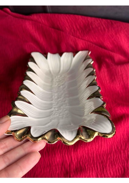 Flora Gold Dikdörtgen Sunum Tabak 32CM fırsatları