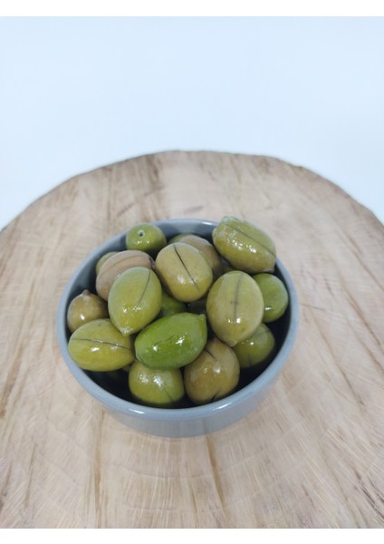 Memecik Cinsi Dilme Tatlanmış Zeytin 5 kg fiyatları