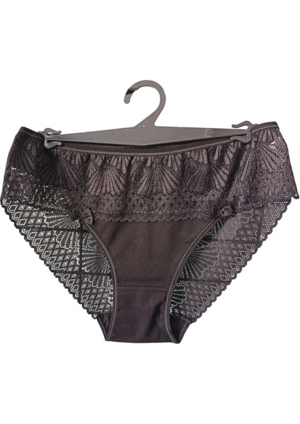 Dantel ve Kurdele Detaylı Külot