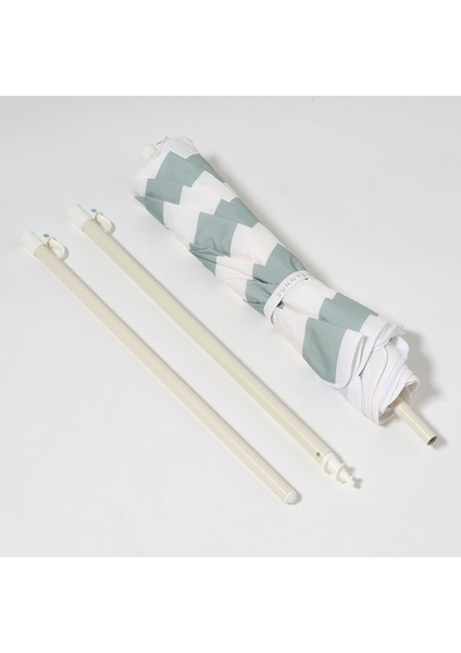 Yeşil Çizgili Kompakt Plaj Şemsiyesi, Hafif ve Pratik Güneş Koruyucu indirimleri