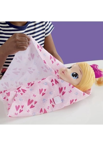 Alive Şampuanla ve Sarıl Harper Hugs Sarı Saçlı Oyuncak Bebek 28 cm Suda Oynanabilir Oyuncak Bebek Oyun Seti, 3 Yaş ve Üzeri Kız ve Erkek Çocukları Için Oyuncaklar