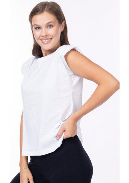 Kadın %100 Organik Pamuk Beyaz Omuz Vatkalı Kolsuz T-Shirt indirimleri