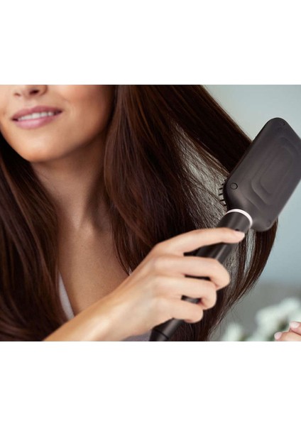 Renkli ve Bedensiz Saç Şekillendirme Ürünü, Şık ve Kullanım Sağlar