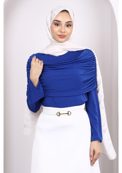 Saks Mavi Kol Yaka Detaylı Sandy Bluz modelleri