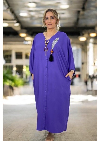 Nakış Detaylı Önden Boydan Düğmeli Cepli Ekstra Büyük Beden Pamuklu Viskon Büyük Beden Elbise 50-56 modelleri
