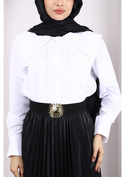 Ekru Yaka Fisto Detaylı Gömlek fırsatları