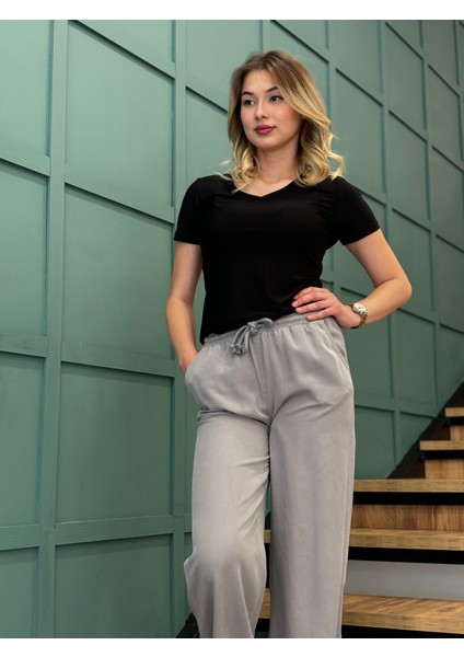 Kadın V Yaka Kısa Kollu Bluz indirimleri