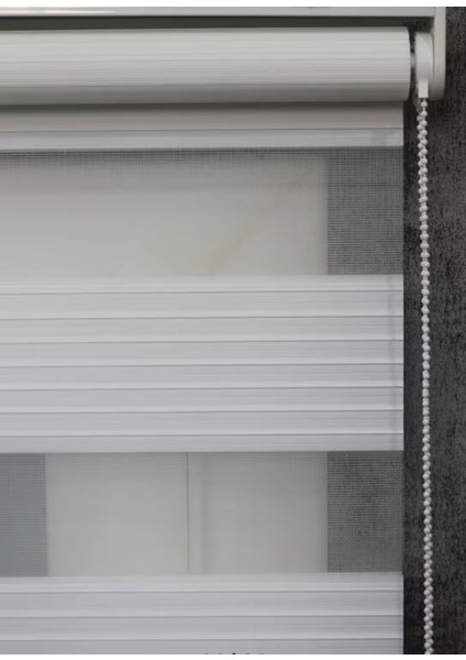 Geniş Plise Etek Dilimli Zebra Stor Güneşlik Perde fırsatları