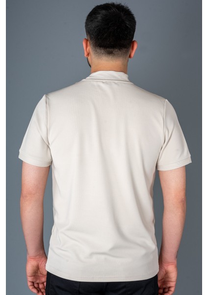 Erkek Bej Yarım Boğazlı Soft T-Shirt fırsatları