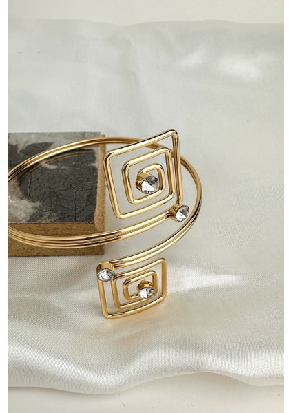 Altın Rengi Taş Detay Kare Geometrik Şekilli Kol Aksesuarı(Çapı:9cm) modelleri
