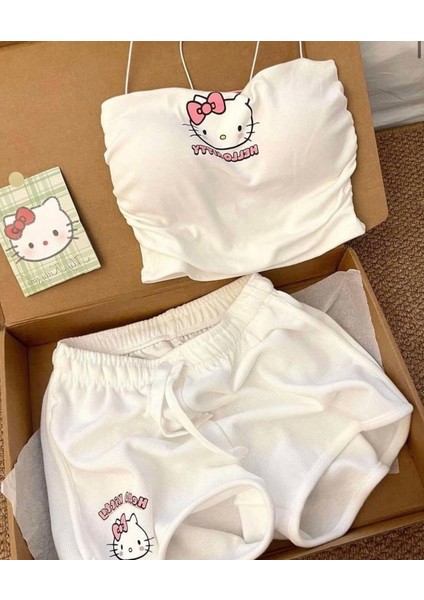 Hello Kitty Baskılı Beyaz Kadın Şortlu Pijama Takımı – Desteksiz Balensiz Ince Askılı Crop Üst modelleri