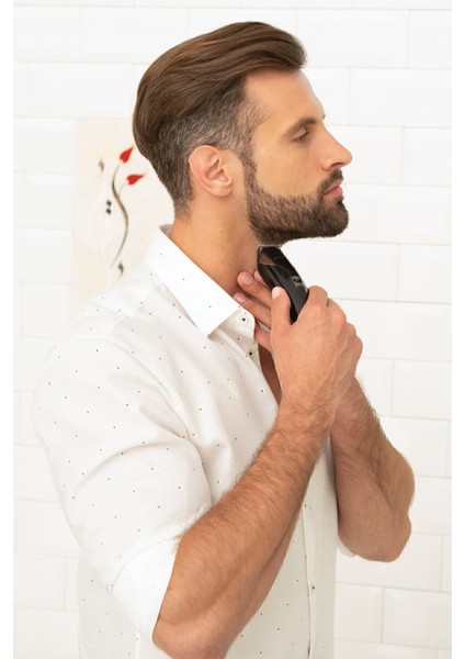 Paslanmaz Çelik Adaptörlü Erkek Bakım Seti, Standlı ve Fonksiyonlu Siyah indirimleri