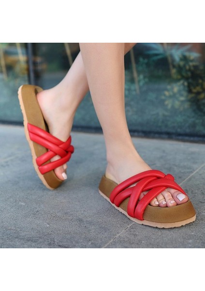 Tenda Kırmızı Cilt Terlik fırsatları