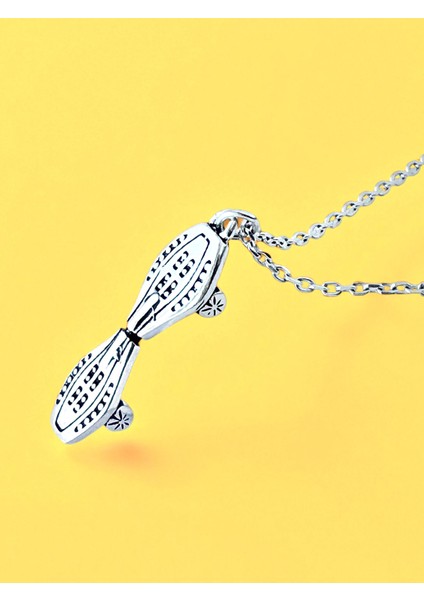 Kaykay Parlak Tasarım Detaylı Unisex 925 Ayar Gümüş Kolye