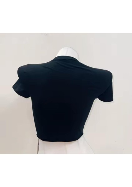 Gotik Crop Tişört, Metal Takılı Tişört, Gotik Giysi Çapraz T-Shirt Kore Giysileri Y2K Tişört Harajuku Moda, Gotik Gömlek Tişört, Punk Gömlek Tişört fiyatları