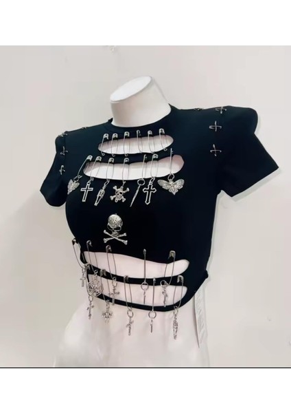 Gotik Crop Tişört, Metal Takılı Tişört, Gotik Giysi Çapraz T-Shirt Kore Giysileri Y2K Tişört Harajuku Moda, Gotik Gömlek Tişört, Punk Gömlek Tişört modelleri