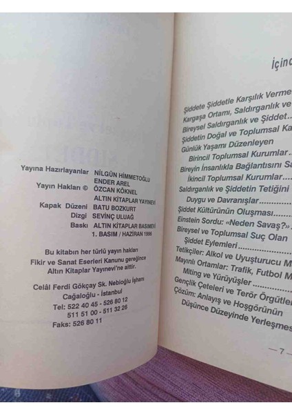 Prof. Dr. Özcan Köknel'in Bireysel ve Toplumsal Şiddeti Ele Alan Osmanlıca Kitabı, Özcan Köknel Dizisi Kapsamında Yer Alır. 1 Basim 266 Sayfa 1996 Basim