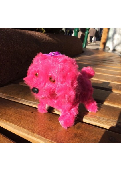 Havlayan Yürüyen Peluş Köpek