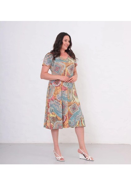 Büyük Beden Renkli V Yaka Kısa Kollu Çini Desenli Penye Elbise indirimleri