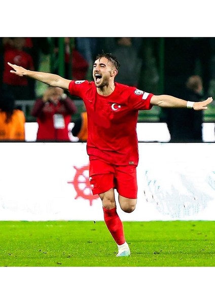 Türkiye Euro 2024 Yunus Akgün Yetişkin Forması (Red)