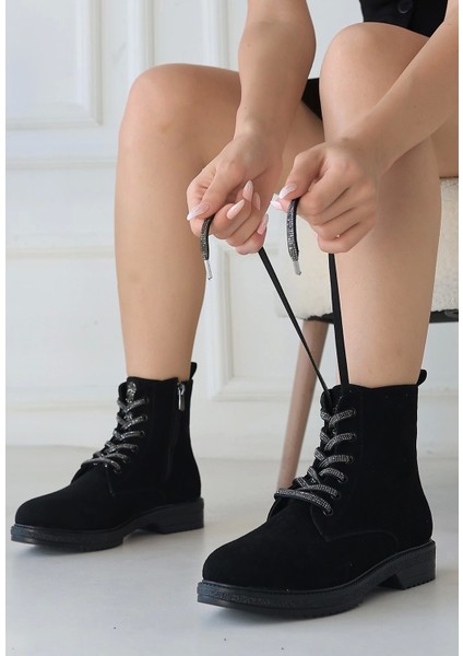 Kolly Siyah Süet Bağcıklı Bot fiyatları