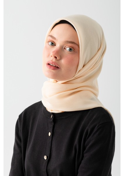Soft Pamuk Jakarlı Eşarp – Doğal Dokulu, Hafif ve Nefes Alan Kumaş- Bambu Kraş Eşarp Yumuşak Dokulu Düz Renk Eşarp, Tesettür Eşarp modelleri