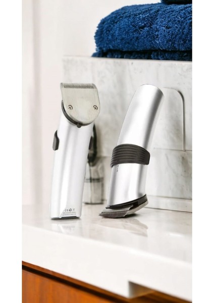 Şarjlı Profesyonel Saç Sakal Kesme ve Tıraş Makinesi Erkek Seti indirimleri