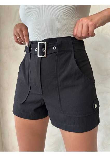 Kemer Detaylı Gabardin Şort Siyah S25289