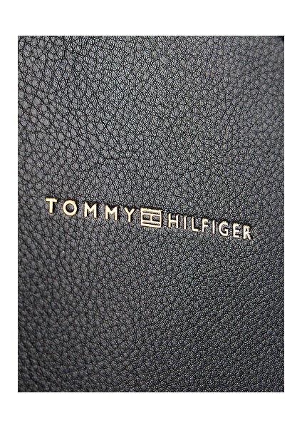 Kadın Siyah Sırt Çantası modelleri