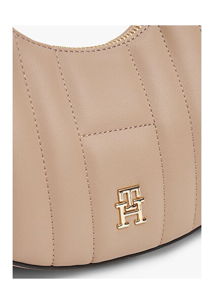 Kadın Bej Çapraz Askılı Çanta modelleri